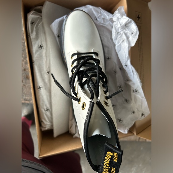 Doc Martens Zavala BRAND NEW - Picture 3 of 6